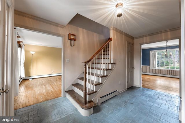 501 W HUBLER RD, State College, PA 16801