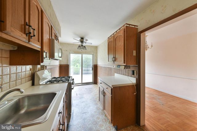 315 RIGHTER ST, Philadelphia, PA 19128