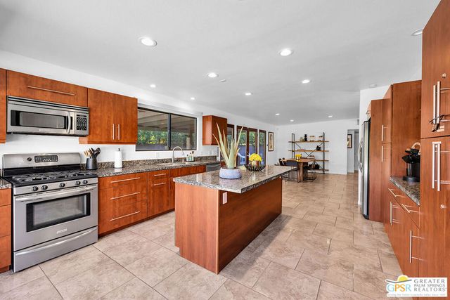 1111 E Tachevah Drive, Palm Springs, CA 92262