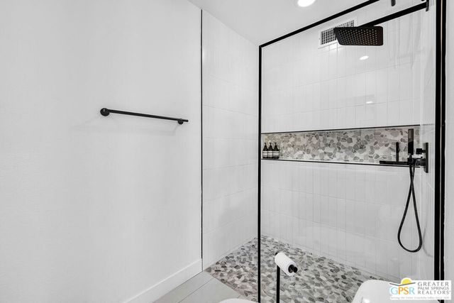 1111 E Tachevah Drive, Palm Springs, CA 92262