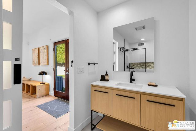 1111 E Tachevah Drive, Palm Springs, CA 92262