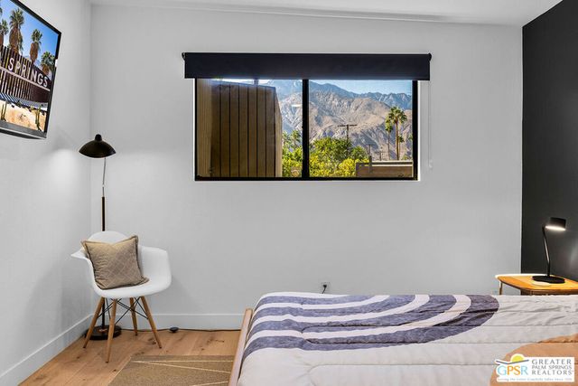 1111 E Tachevah Drive, Palm Springs, CA 92262