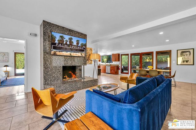 1111 E Tachevah Drive, Palm Springs, CA 92262