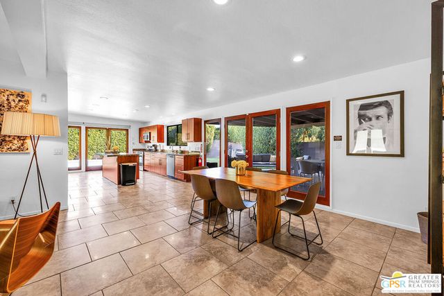 1111 E Tachevah Drive, Palm Springs, CA 92262