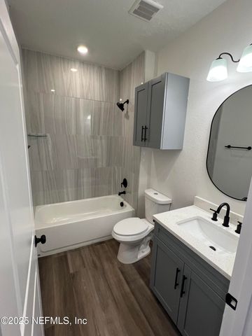 2122 W 2ND Street, Jacksonville, FL 32209