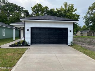 2122 W 2ND Street, Jacksonville, FL 32209