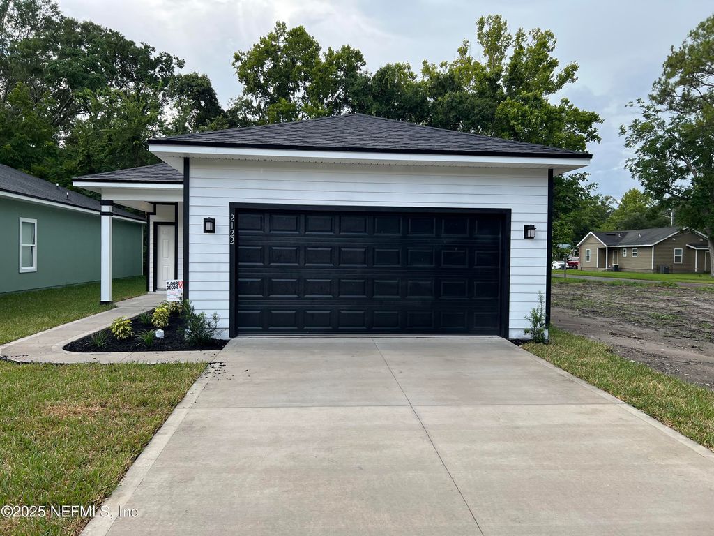 2122 W 2ND Street, Jacksonville, FL 32209