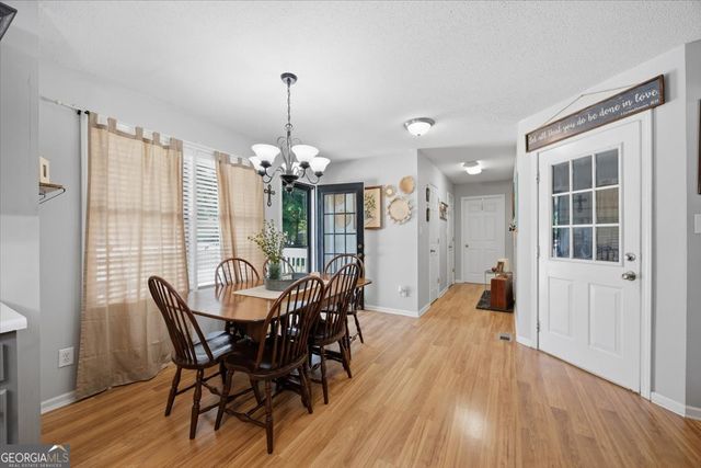 129 Royal Lane, Gray, GA 31032