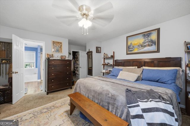 129 Royal Lane, Gray, GA 31032