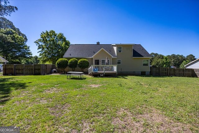 129 Royal Lane, Gray, GA 31032
