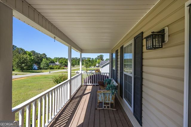 129 Royal Lane, Gray, GA 31032