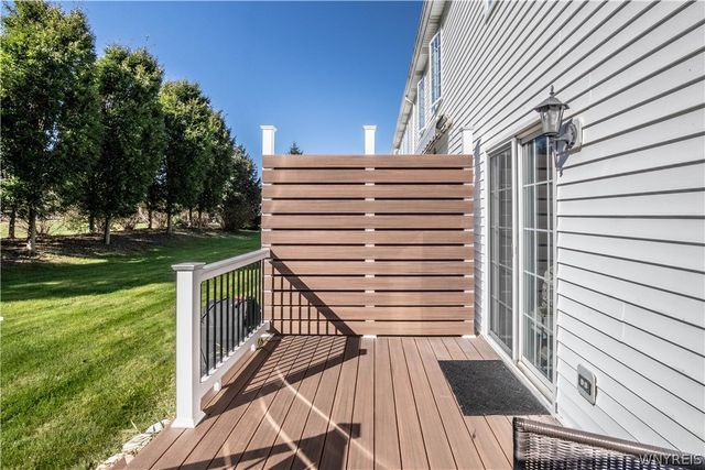 121 Slate Bottom Drive, Lancaster, NY 14043