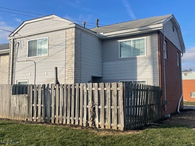 124 Buckeye Circle, Columbus, OH 43217