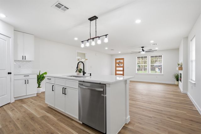 912 Church Avenue, Waco, TX 76706