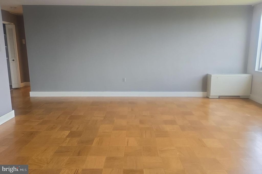 10201 GROSVENOR PL #1618, Rockville, MD 20852