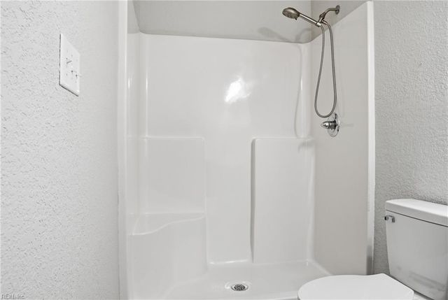 208 Breccia LN, Virginia Beach, VA 23462