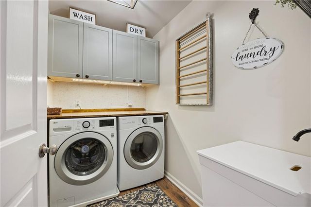 1027 Creek Side Drive, Canton, GA 30115