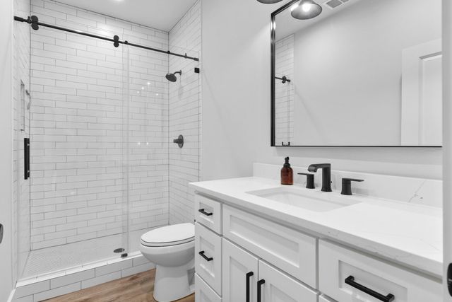 4700 County Road 1040, Celeste, TX 75423