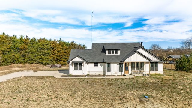 4700 County Road 1040, Celeste, TX 75423