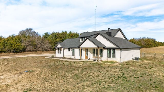 4700 County Road 1040, Celeste, TX 75423