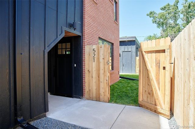 521 Fox Street, Denver, CO 80204