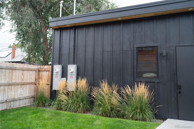 521 Fox Street, Denver, CO 80204