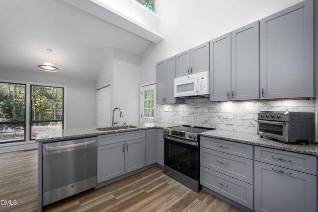 70 Trestle Leaf, Pittsboro, NC 27312