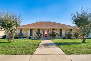 1310 Pecan Valley Drive, Garland, TX 75043
