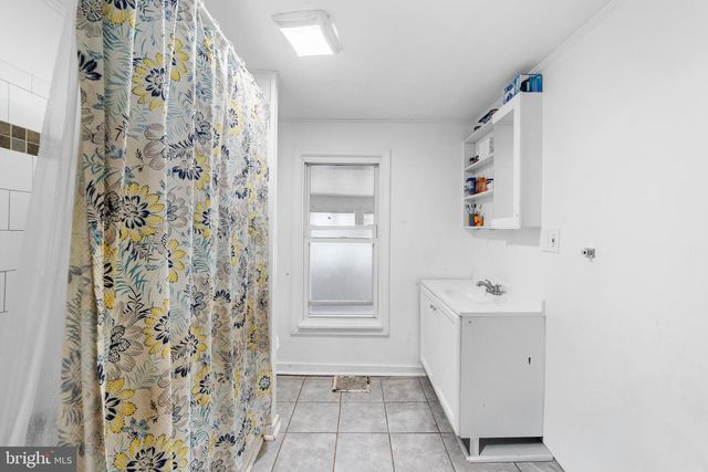 1029 GREEN ST, Marcus Hook, PA 19061