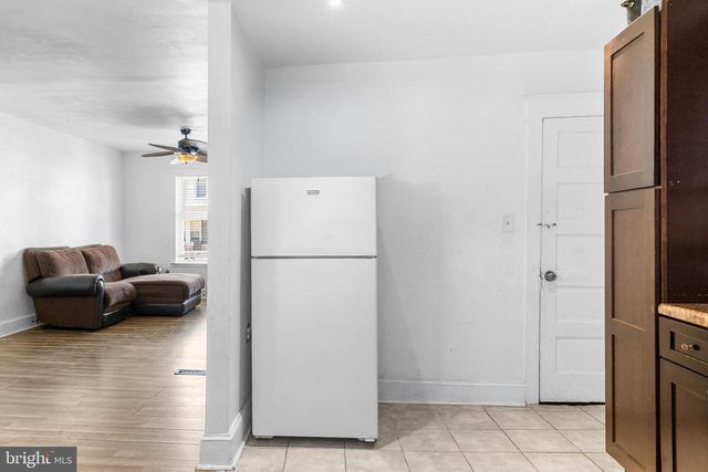 1029 GREEN ST, Marcus Hook, PA 19061