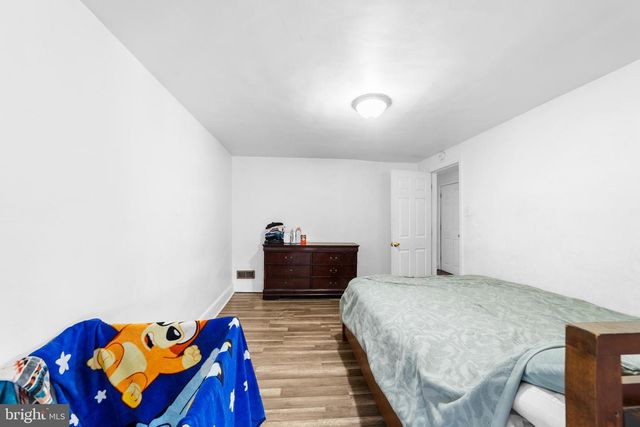 1029 GREEN ST, Marcus Hook, PA 19061