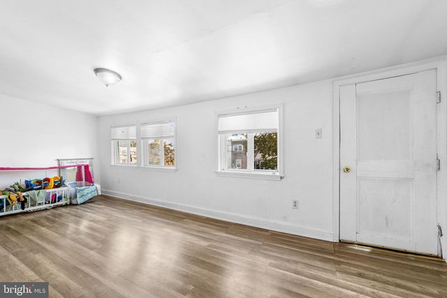 1029 GREEN ST, Marcus Hook, PA 19061