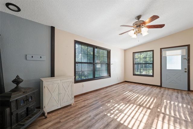 811 MOONLIGHT LANE LANE, Brooksville, FL 34601