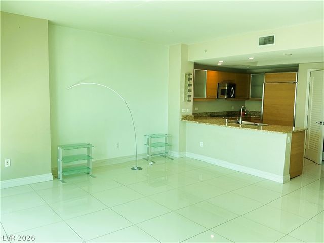 222 Karen Avenue 2904, Las Vegas, NV 89109