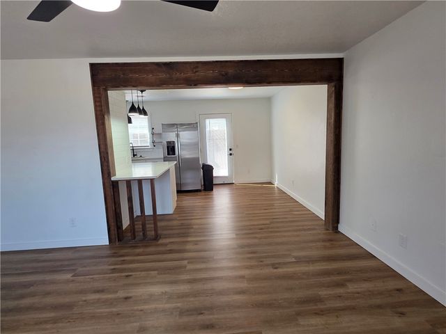 2302 SE Jayel Terrace 3, Bentonville, AR 72712