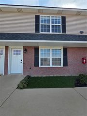 2302 SE Jayel Terrace 3, Bentonville, AR 72712