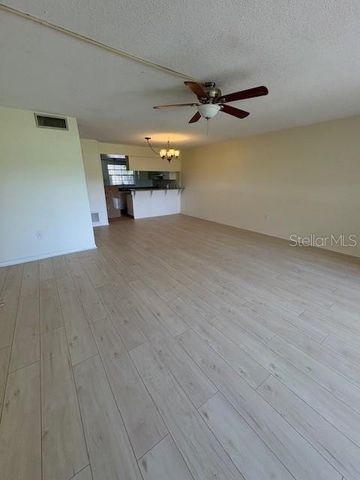 68 COUNTRY CLUB DRIVE, Largo, FL 33771