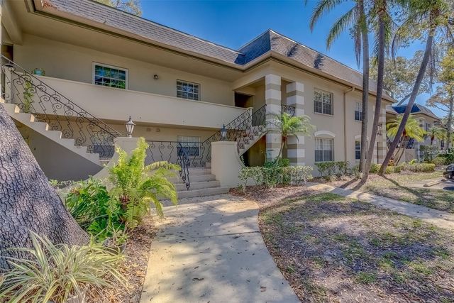 68 COUNTRY CLUB DRIVE, Largo, FL 33771