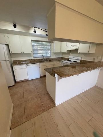 68 COUNTRY CLUB DRIVE, Largo, FL 33771