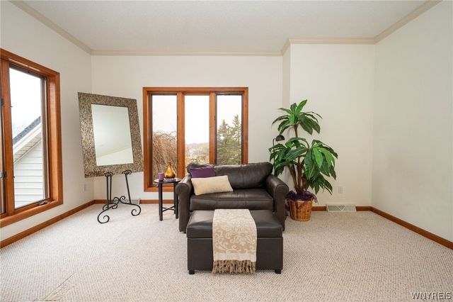 4892 Eastbrooke Place, Clarence, NY 14221