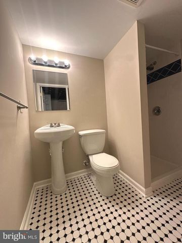 500 LUCIA AVE, Baltimore, MD 21229
