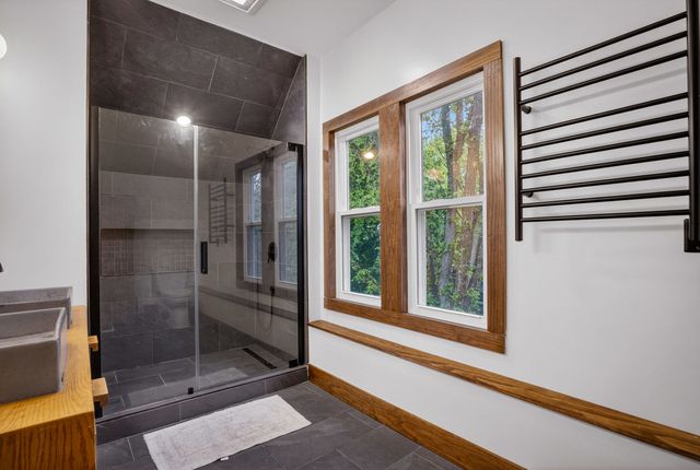 2017 Delaware AVENUE, Swissvale, PA 15218