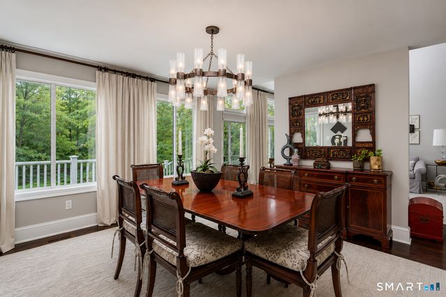 9 Green Lane, Ridgefield, CT 06877