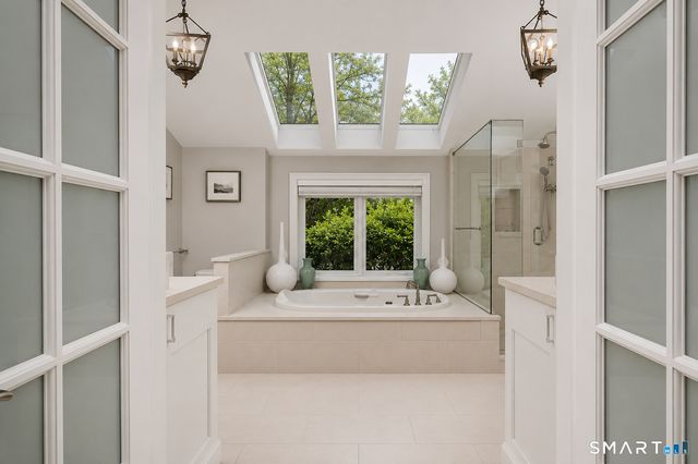 9 Green Lane, Ridgefield, CT 06877