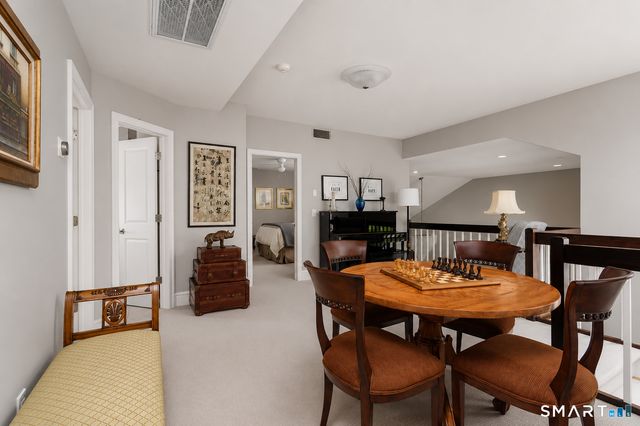 9 Green Lane, Ridgefield, CT 06877