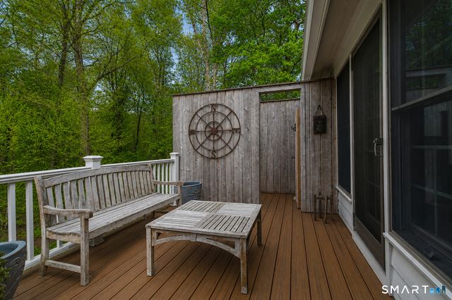 9 Green Lane, Ridgefield, CT 06877