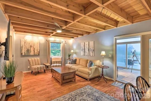 553 Deep Gap Road, Sylva, NC 28779