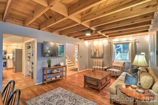 553 Deep Gap Road, Sylva, NC 28779