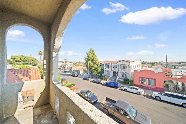 2441 Fairmount, Los Angeles, CA 90033