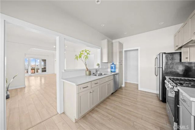 2441 Fairmount, Los Angeles, CA 90033